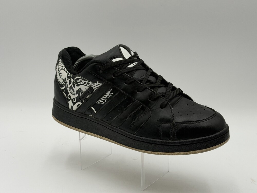 Adidas Rare Men’s Size 10.5 Skateboarding Shoes  Black Sneaker Low Top Lace Up